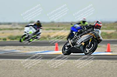 media/Apr-18-2025-TrackDaz (Fri) [[45f5874c44]]/C Group/Session 1 (Turn 7)/